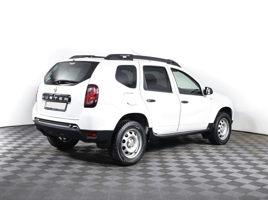 Renault Duster 1.6 МКПП, 2017, 72 000 км фото 5