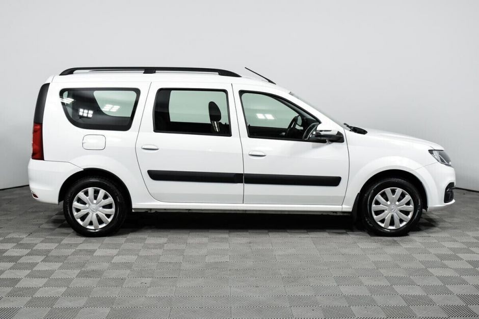 LADA (ВАЗ) Largus 1.6 МКПП, 2021, 28 000 км фото 4