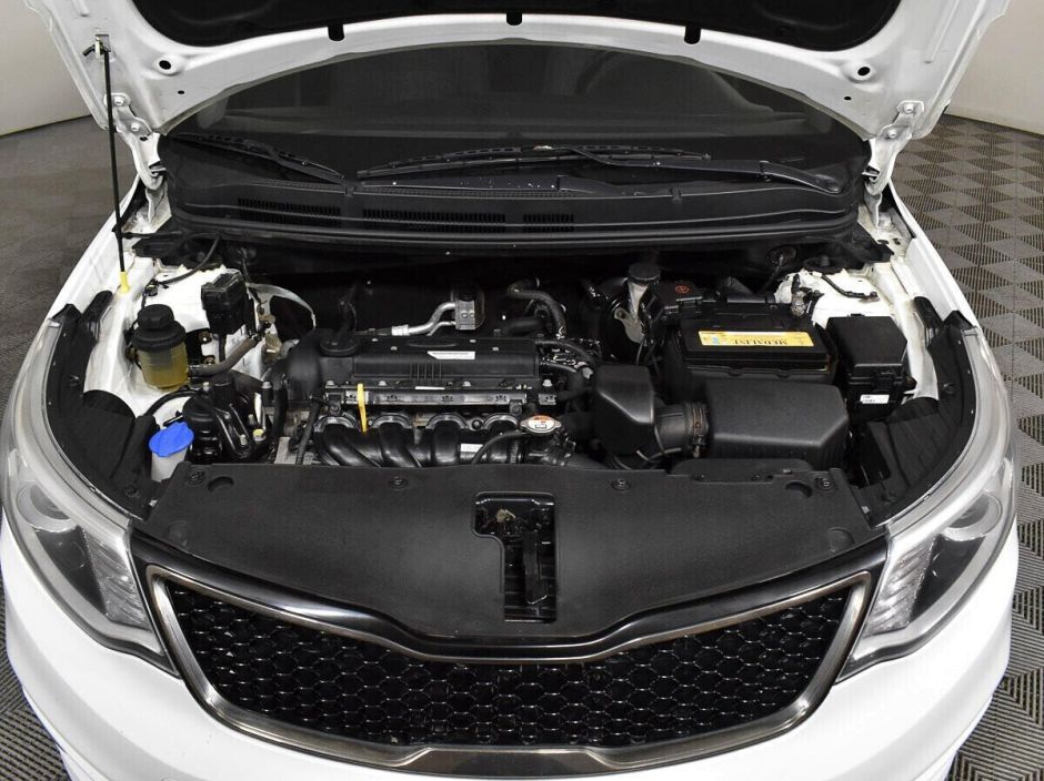 Kia Rio 1.6 АКПП, 2015, 100 000 км фото 9