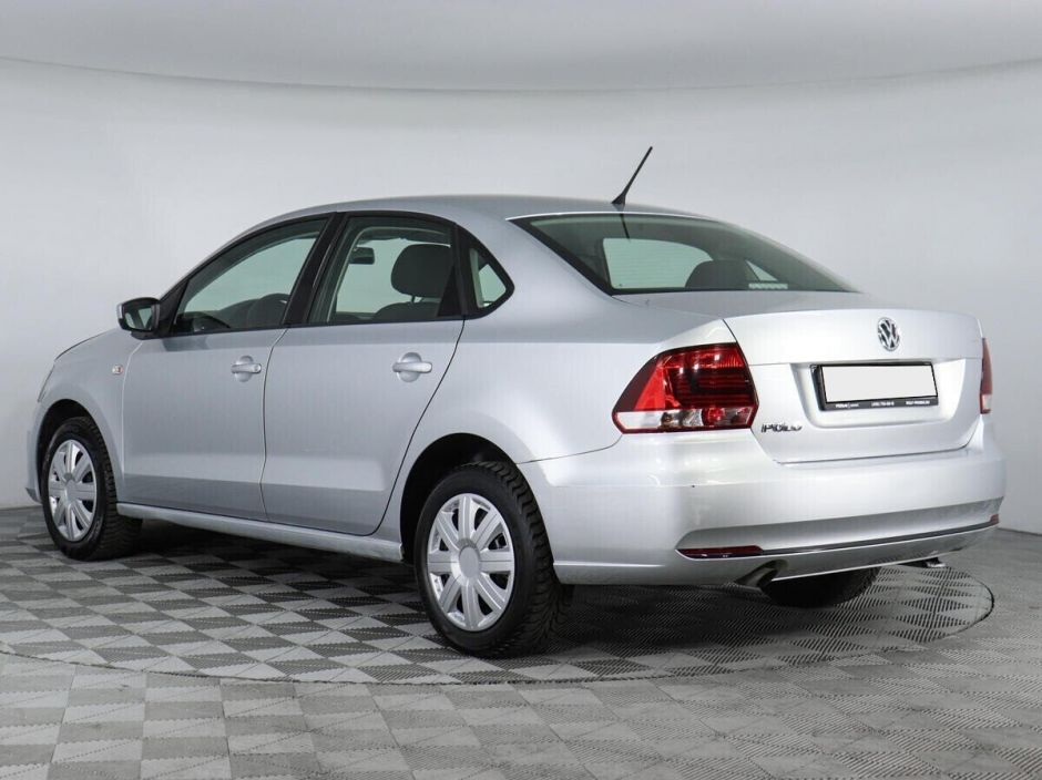 Volkswagen Polo 1.6 АКПП, 2016, 87 000 км фото 3