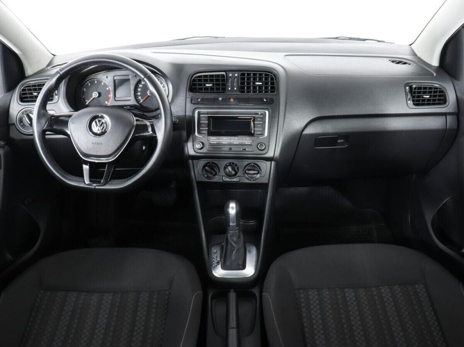 Volkswagen Polo 1.6 АКПП, 2016, 87 000 км фото 6