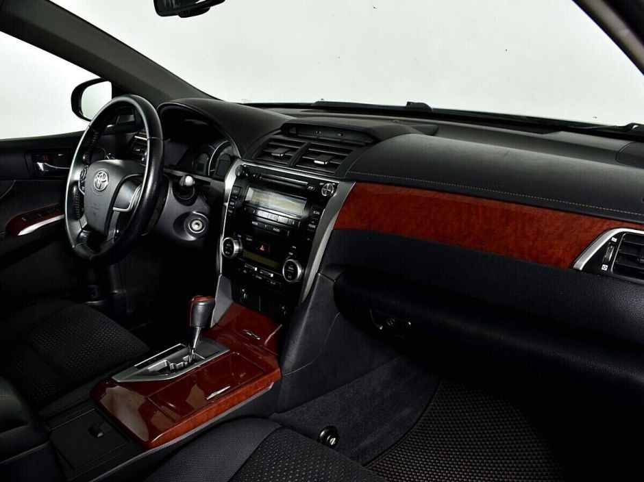 Toyota Camry 2.5 АКПП, 2012, 143 000 км фото 11