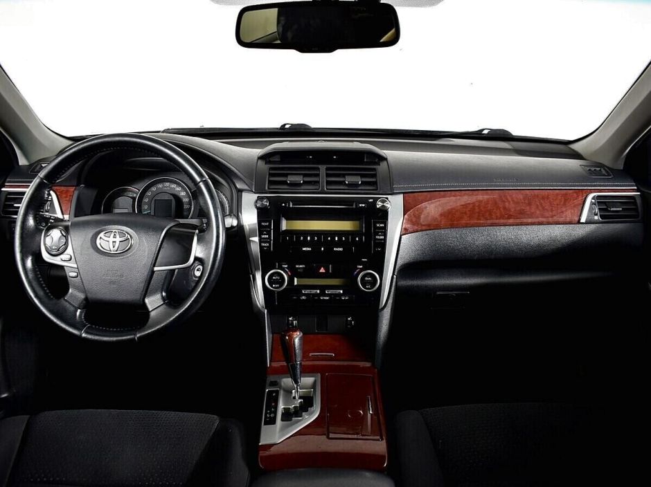 Toyota Camry 2.5 АКПП, 2012, 143 000 км фото 13