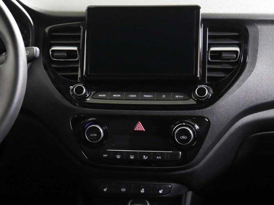 Hyundai Solaris 1.6 АКПП, 2021, 35 000 км фото 13