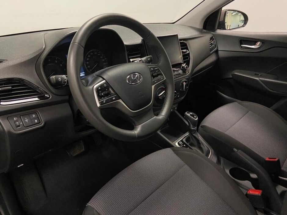 Hyundai Solaris 1.6 АКПП, 2022, 11 000 км фото 9