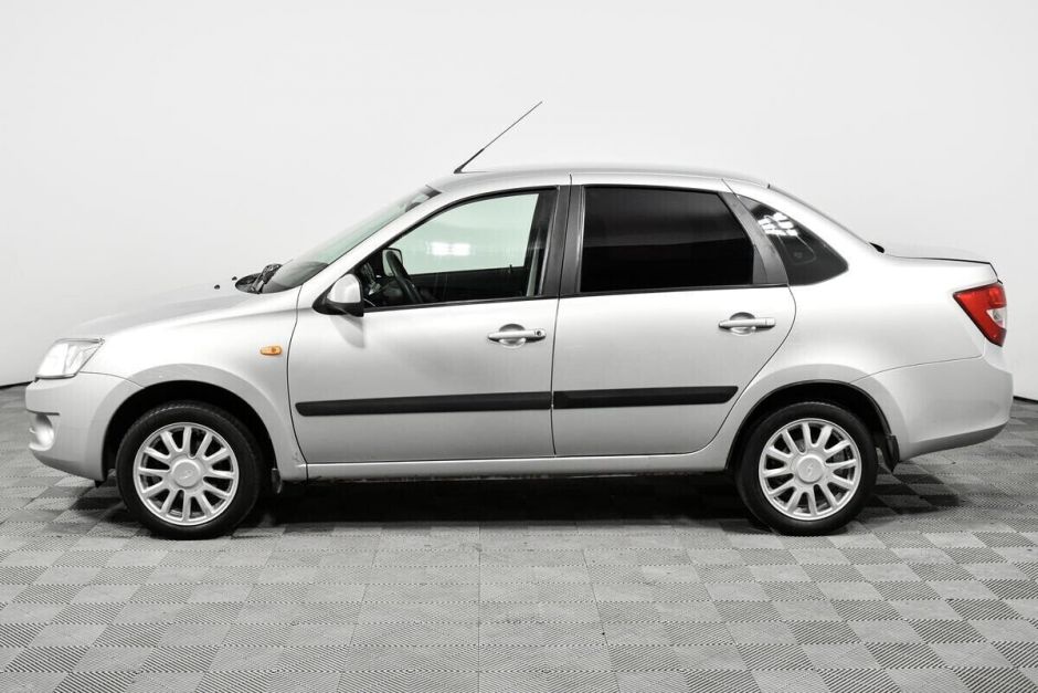 LADA (ВАЗ) Granta 1.6 АКПП, 2014, 122 000 км фото 8