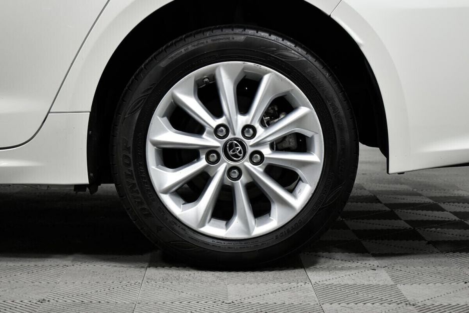 Toyota Corolla 1.6 CVT, 2019, 53 000 км фото 14