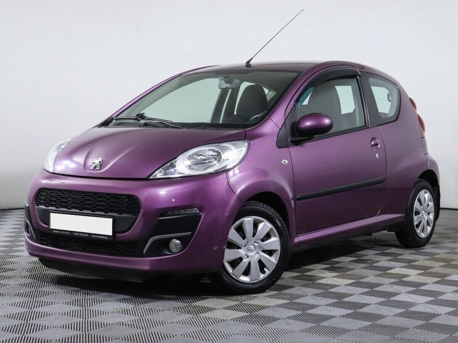 Peugeot 107 1.0 РКПП, 2012, 132 000 км фото 1