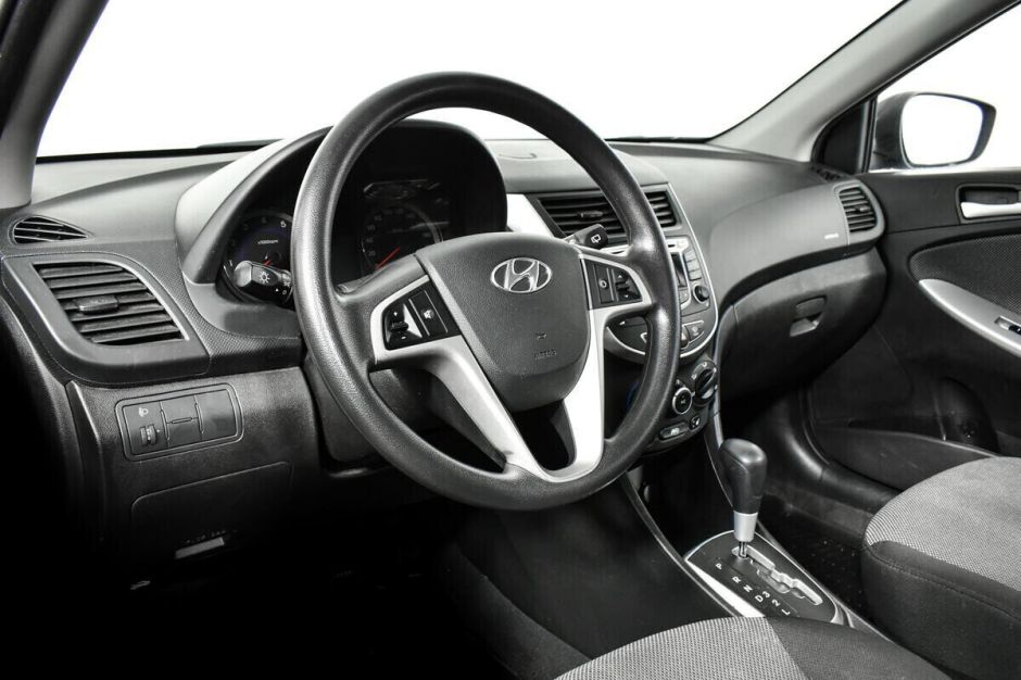 Hyundai Solaris 1.4 АКПП, 2014, 117 000 км фото 13