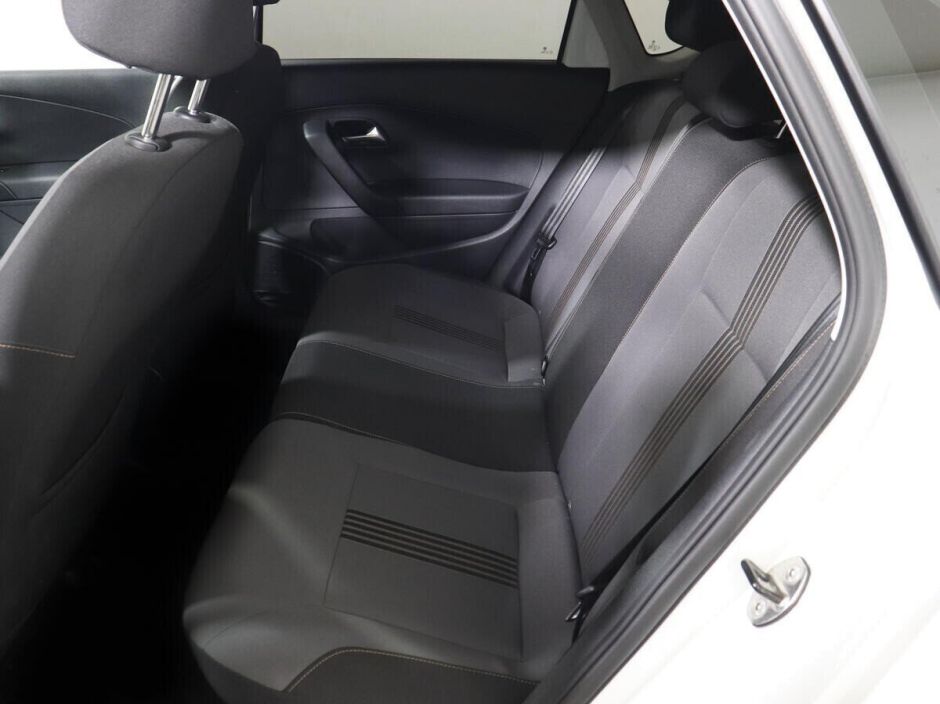 Volkswagen Polo 1.6 АКПП, 2016, 92 000 км фото 10