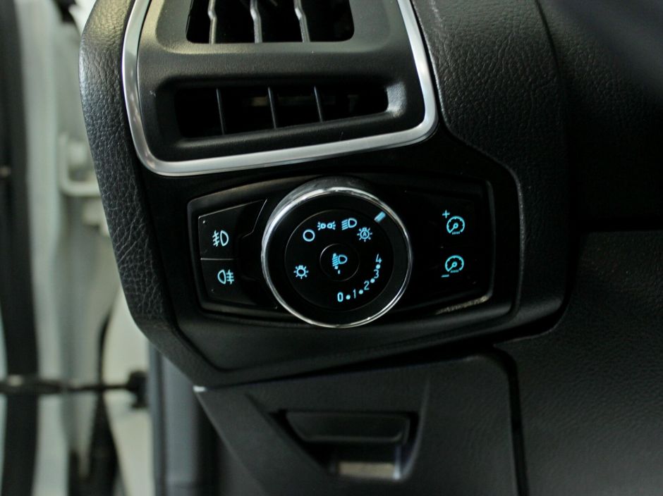 Ford Focus 2.0 РКПП, 2013, 152 700 км фото 13