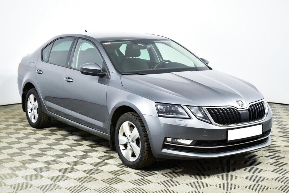 Skoda Octavia 1.8 РКПП, 2018, 60 000 км фото 3