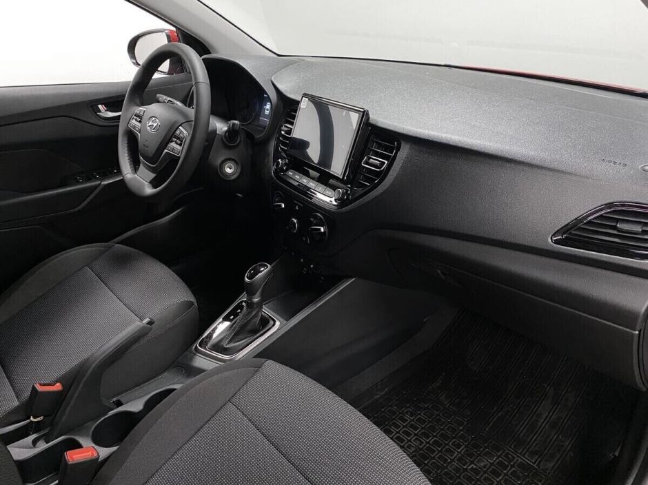 Hyundai Solaris 1.6 АКПП, 2022, 25 000 км фото 11