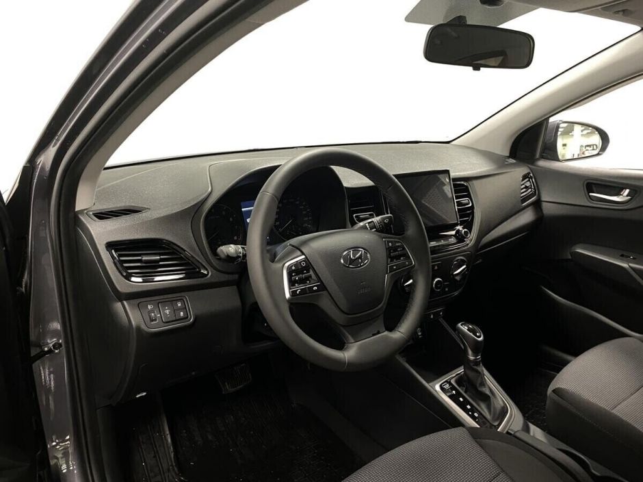 Hyundai Solaris 1.6 АКПП, 2022, 19 000 км фото 9