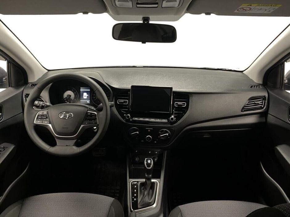 Hyundai Solaris 1.6 АКПП, 2022, 19 000 км фото 10