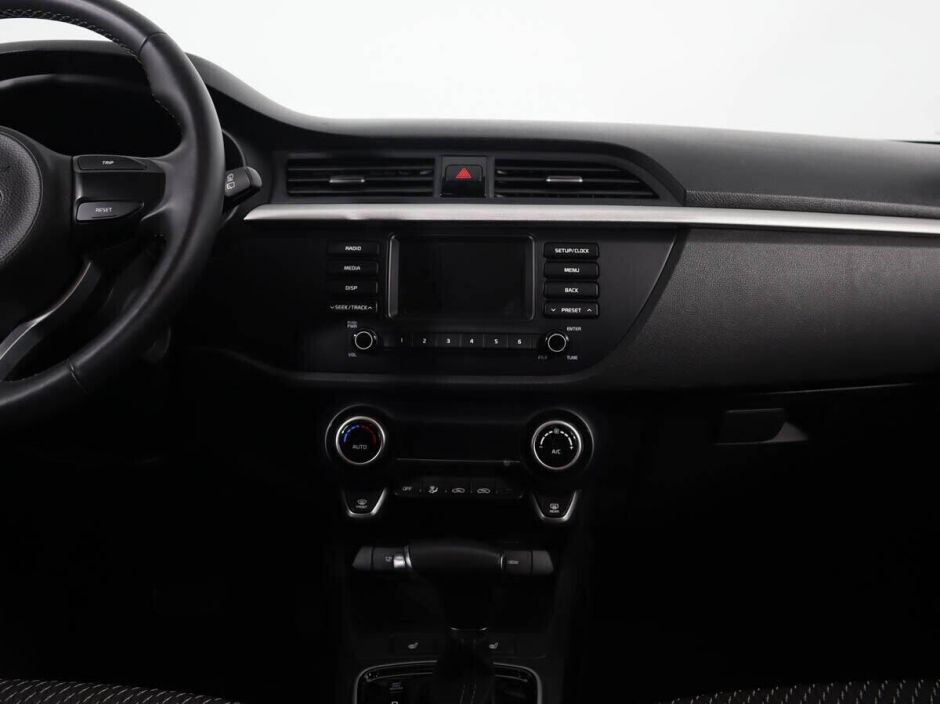 Kia Rio 1.6 АКПП, 2020, 35 000 км фото 12