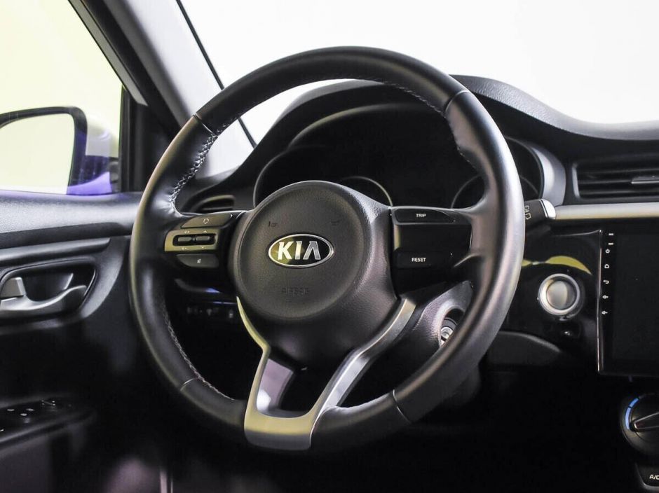 Kia Rio 1.6 АКПП, 2019, 57 000 км фото 17