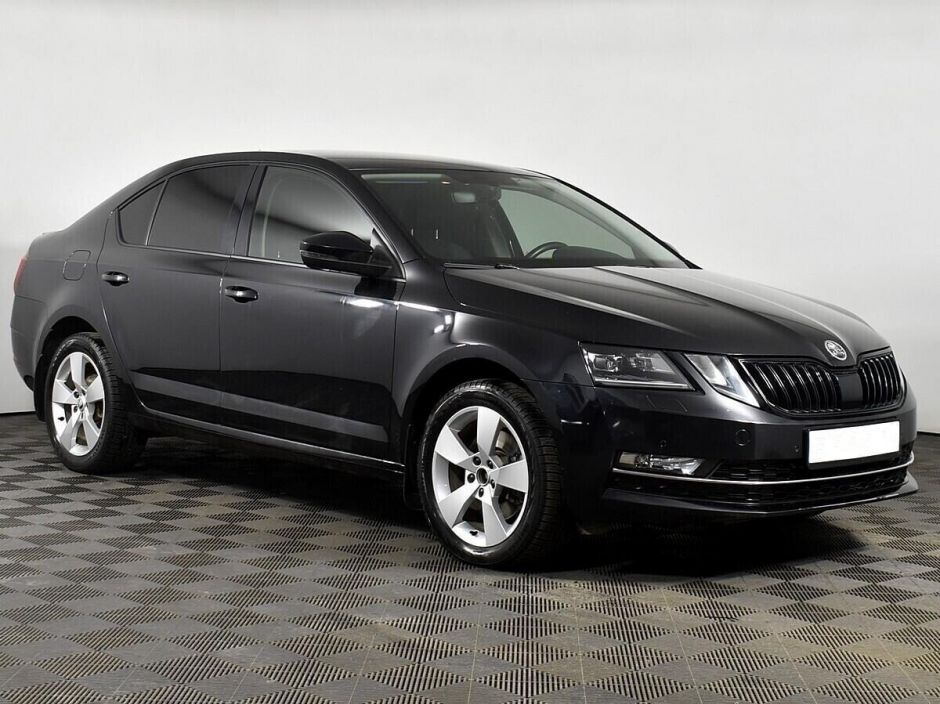 Skoda Octavia 1.8 МКПП, 2018, 71 000 км фото 3
