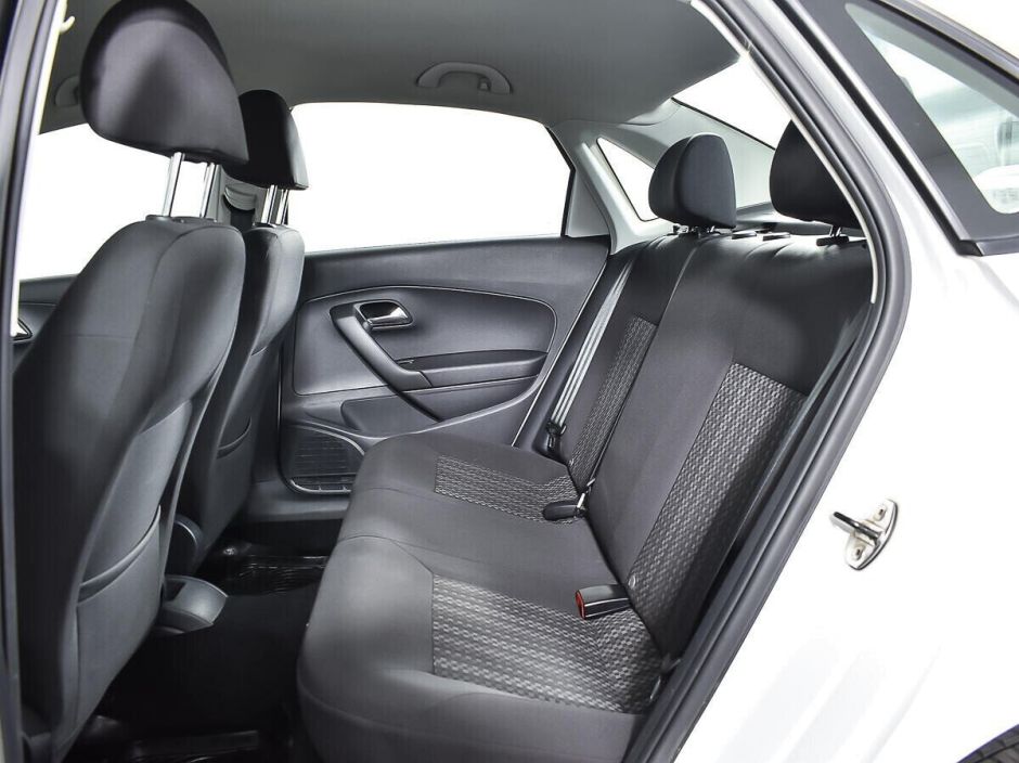 Volkswagen Polo 1.6 МКПП, 2018, 64 000 км фото 12