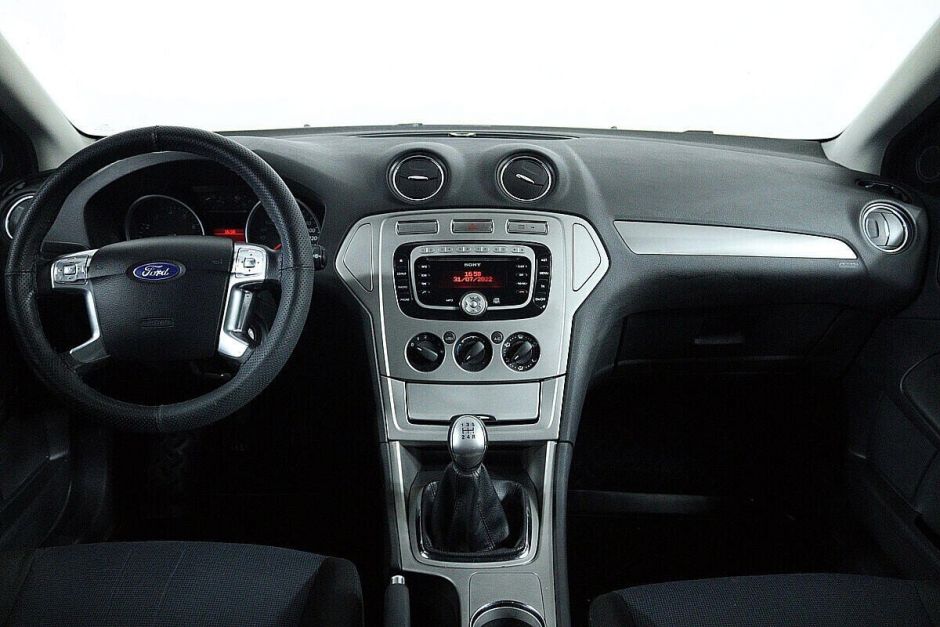 Ford Mondeo 1.6 МКПП, 2008, 184 000 км фото 13