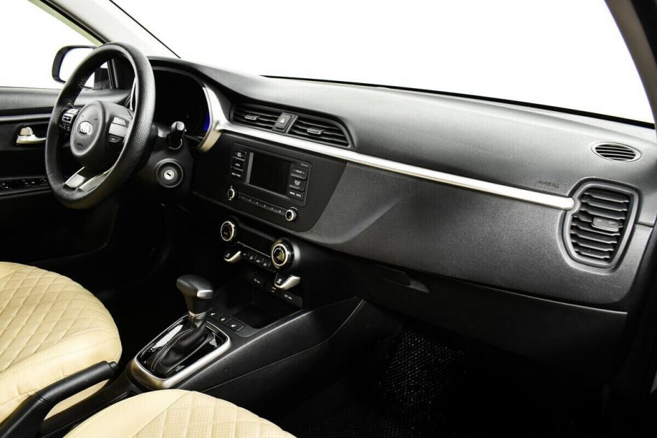 Kia Rio 1.6 АКПП, 2021, 27 000 км фото 9