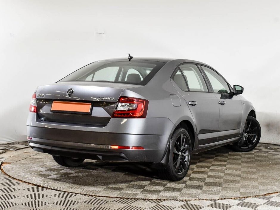 Skoda Octavia 1.8 РКПП, 2019, 61 000 км фото 2