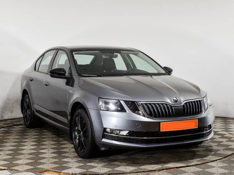 Skoda Octavia 1.8 РКПП, 2019, 61 000 км фото 3