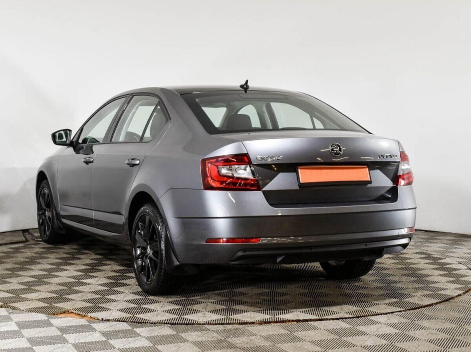 Skoda Octavia 1.8 РКПП, 2019, 61 000 км фото 4