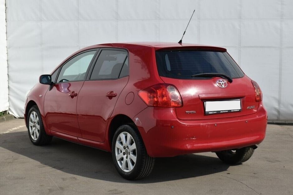 Toyota Auris 1.6 РКПП, 2008, 189 000 км фото 7