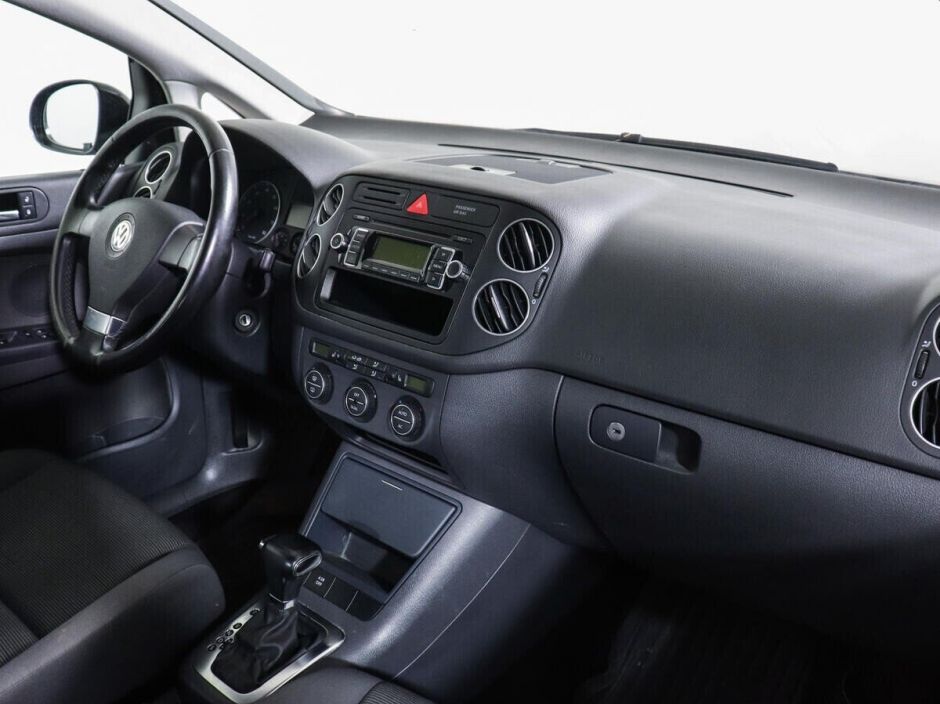 Volkswagen Golf Plus 1.6 АКПП, 2008, 181 000 км фото 9