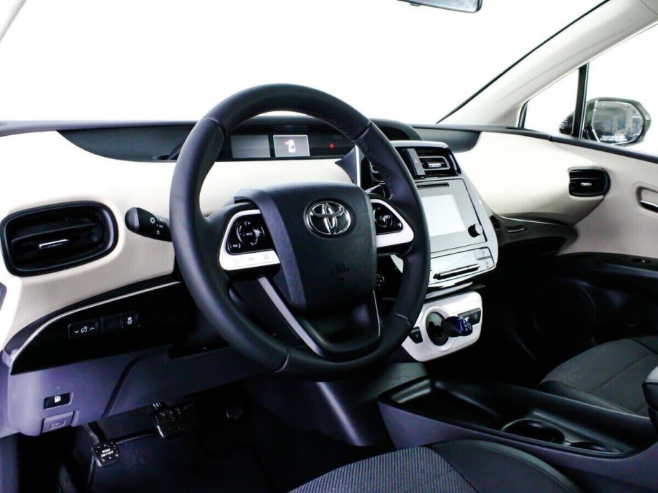 Toyota Prius 1.8 АКПП, 2016, 85 000 км фото 5