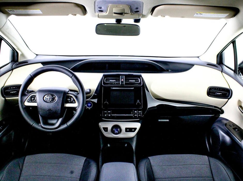 Toyota Prius 1.8 АКПП, 2016, 85 000 км фото 7