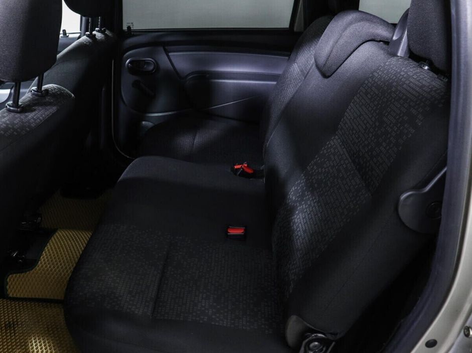 LADA (ВАЗ) Largus 1.6 МКПП, 2019, 54 000 км фото 10