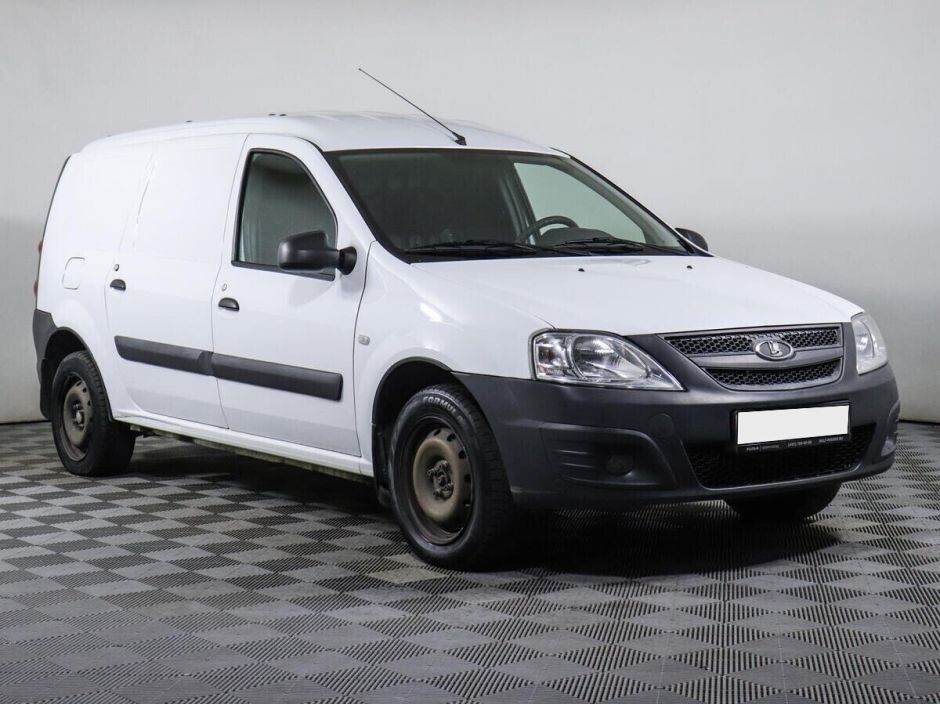 LADA (ВАЗ) Largus 1.6 МКПП, 2018, 71 000 км фото 3