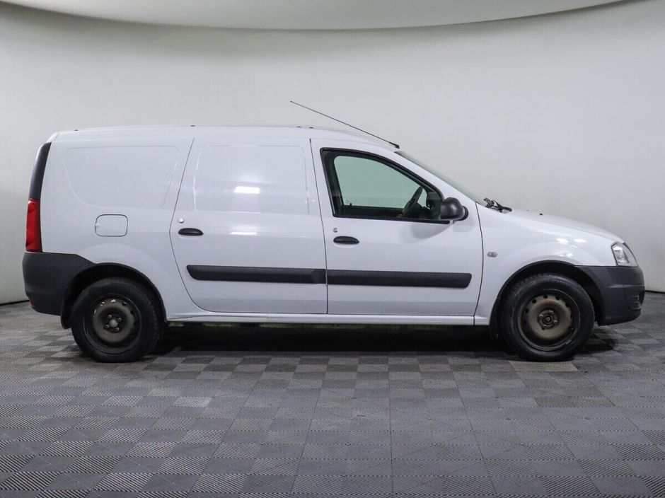 LADA (ВАЗ) Largus 1.6 МКПП, 2018, 71 000 км фото 4