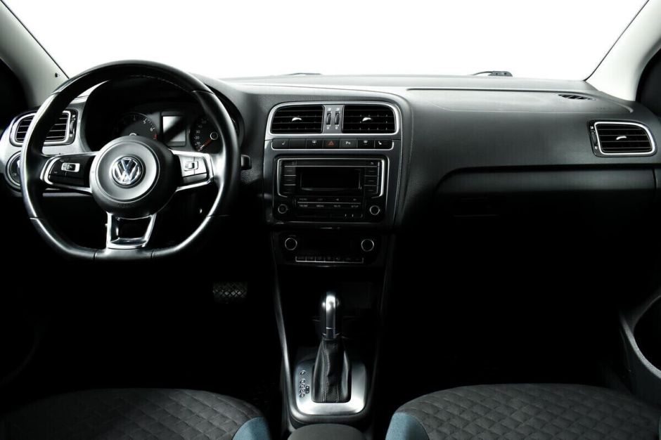 Volkswagen Polo 1.6 АКПП, 2020, 46 000 км фото 11