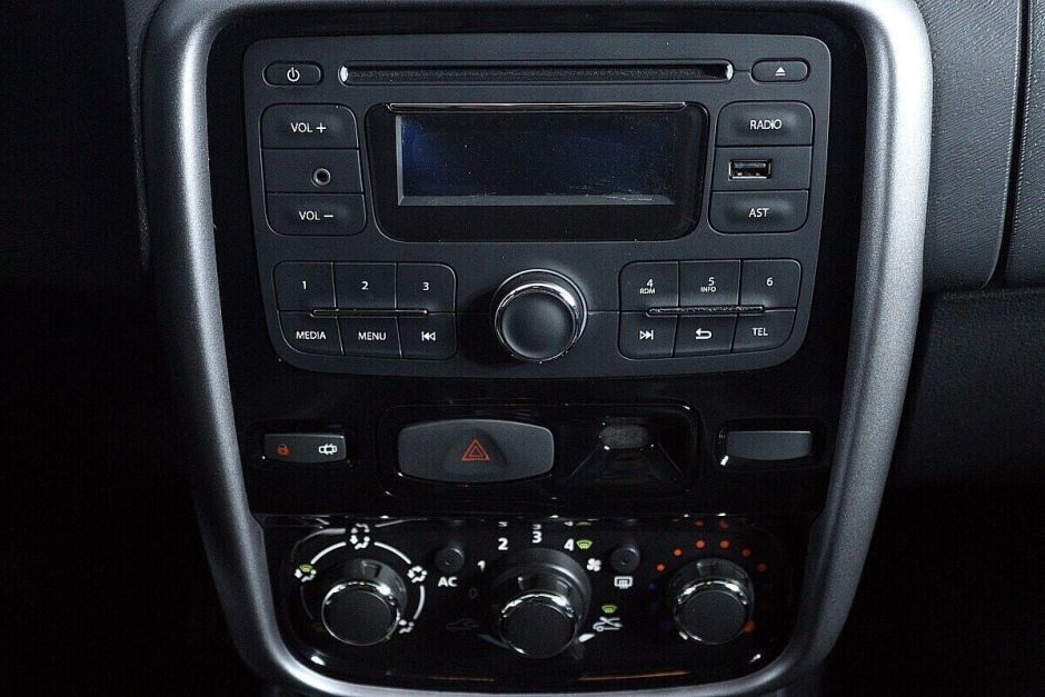 Renault Duster 2.0 МКПП, 2012, 141 000 км фото 14