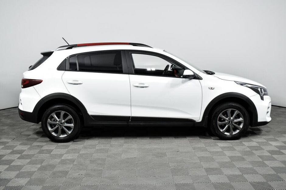 Kia Rio 1.6 АКПП, 2021, 29 000 км фото 4