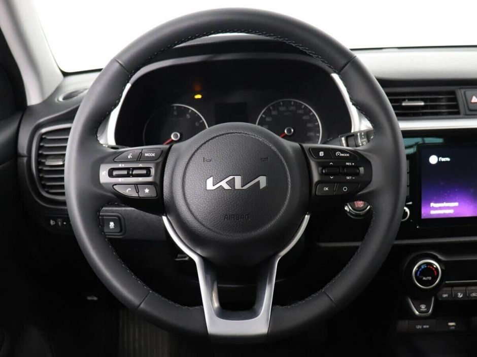 Kia Rio 1.6 АКПП, 2022, 17 000 км фото 9