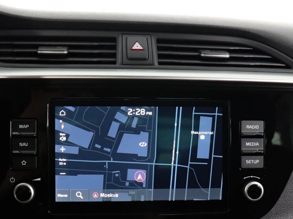 Kia Rio 1.6 АКПП, 2022, 17 000 км фото 19