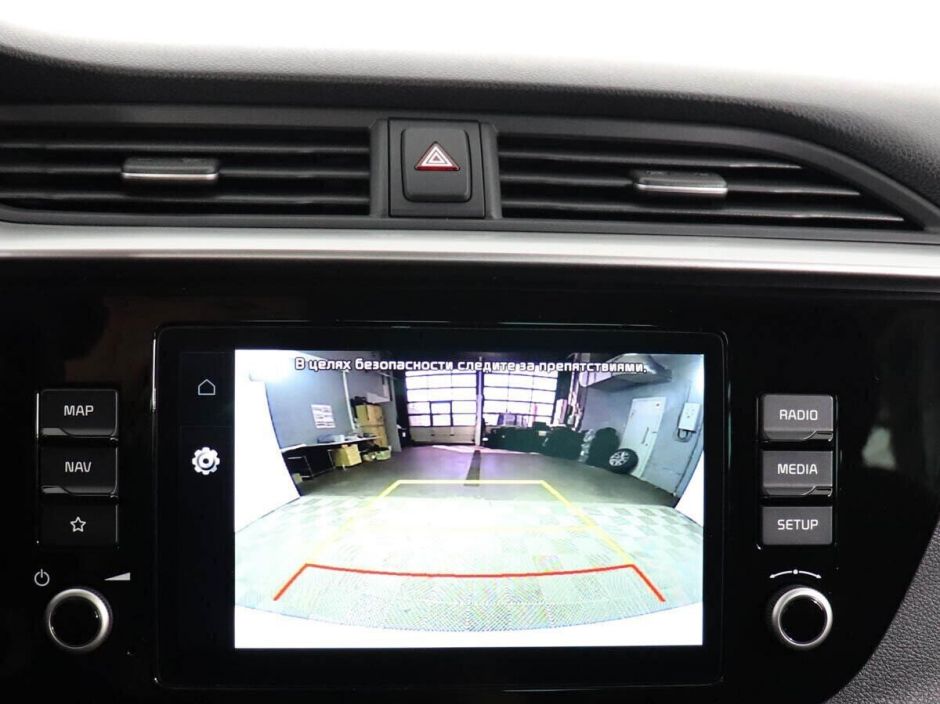 Kia Rio 1.6 АКПП, 2022, 17 000 км фото 20