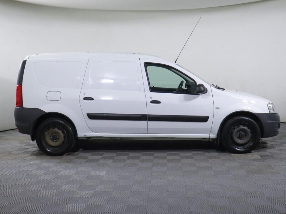 LADA (ВАЗ) Largus 1.6 МКПП, 2018, 69 000 км фото 4