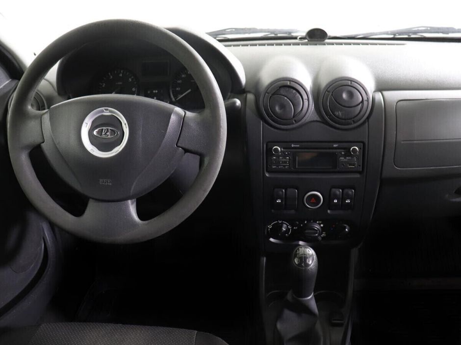 LADA (ВАЗ) Largus 1.6 МКПП, 2018, 69 000 км фото 11