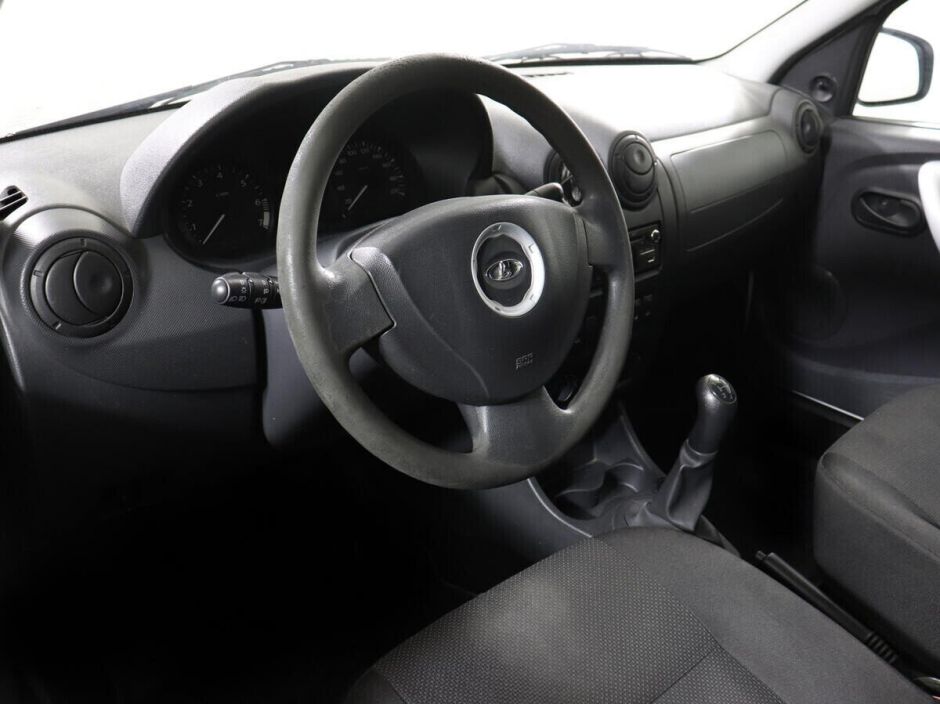 LADA (ВАЗ) Largus 1.6 МКПП, 2018, 69 000 км фото 13