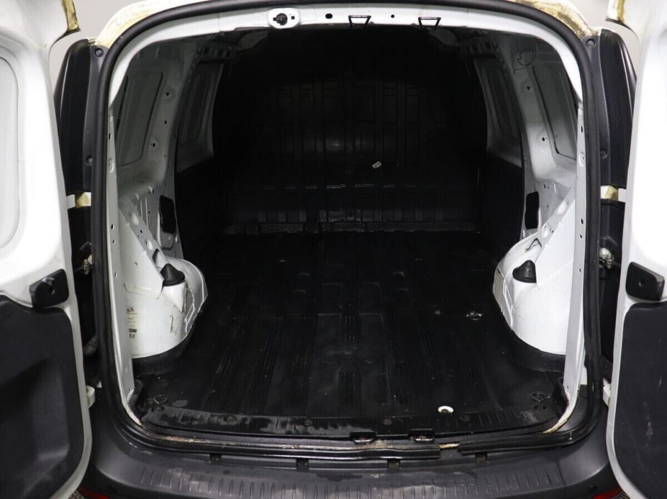 LADA (ВАЗ) Largus 1.6 МКПП, 2018, 69 000 км фото 14