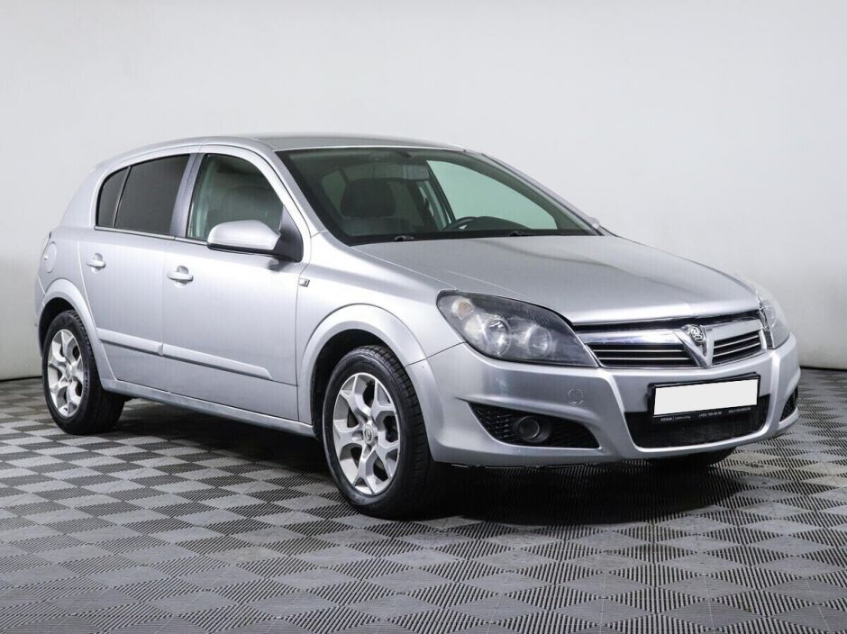 Opel Astra 1.8 МКПП, 2005, 220 000 км фото 3