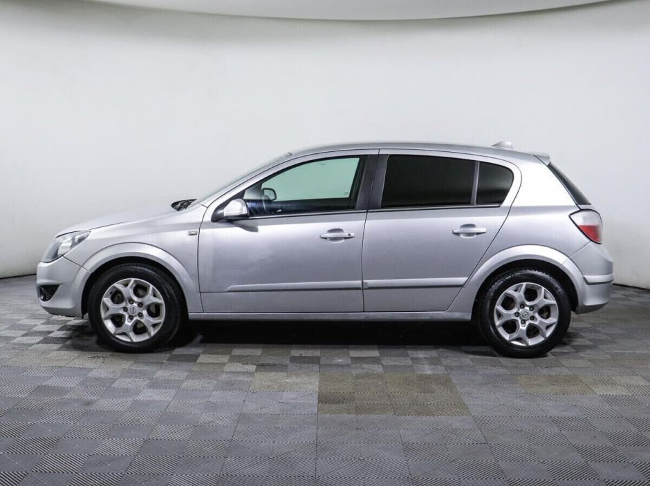 Opel Astra 1.8 МКПП, 2005, 220 000 км фото 8