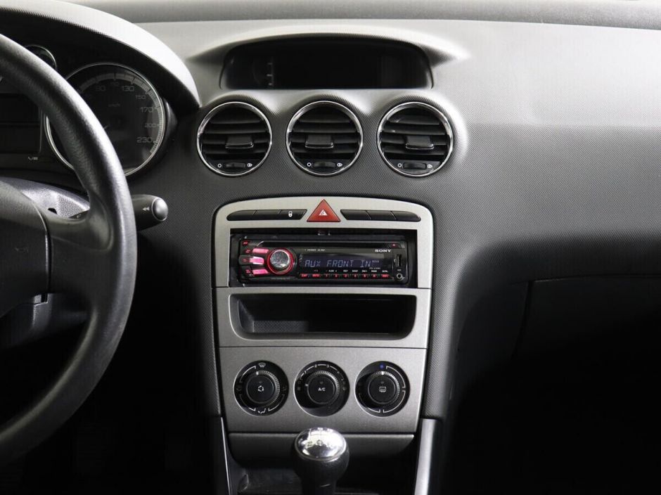 Peugeot 408 1.6 МКПП, 2012, 136 000 км фото 12