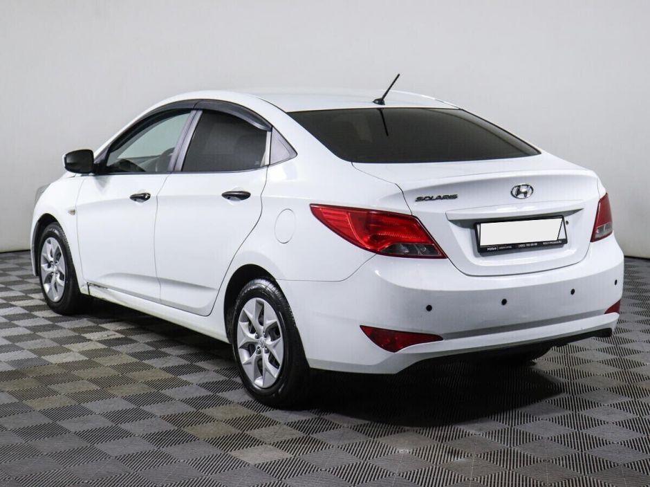 Hyundai Solaris 1.4 МКПП, 2016, 91 000 км фото 7