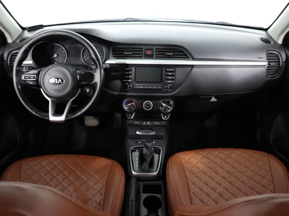 Kia Rio 1.4 АКПП, 2018, 59 000 км фото 8